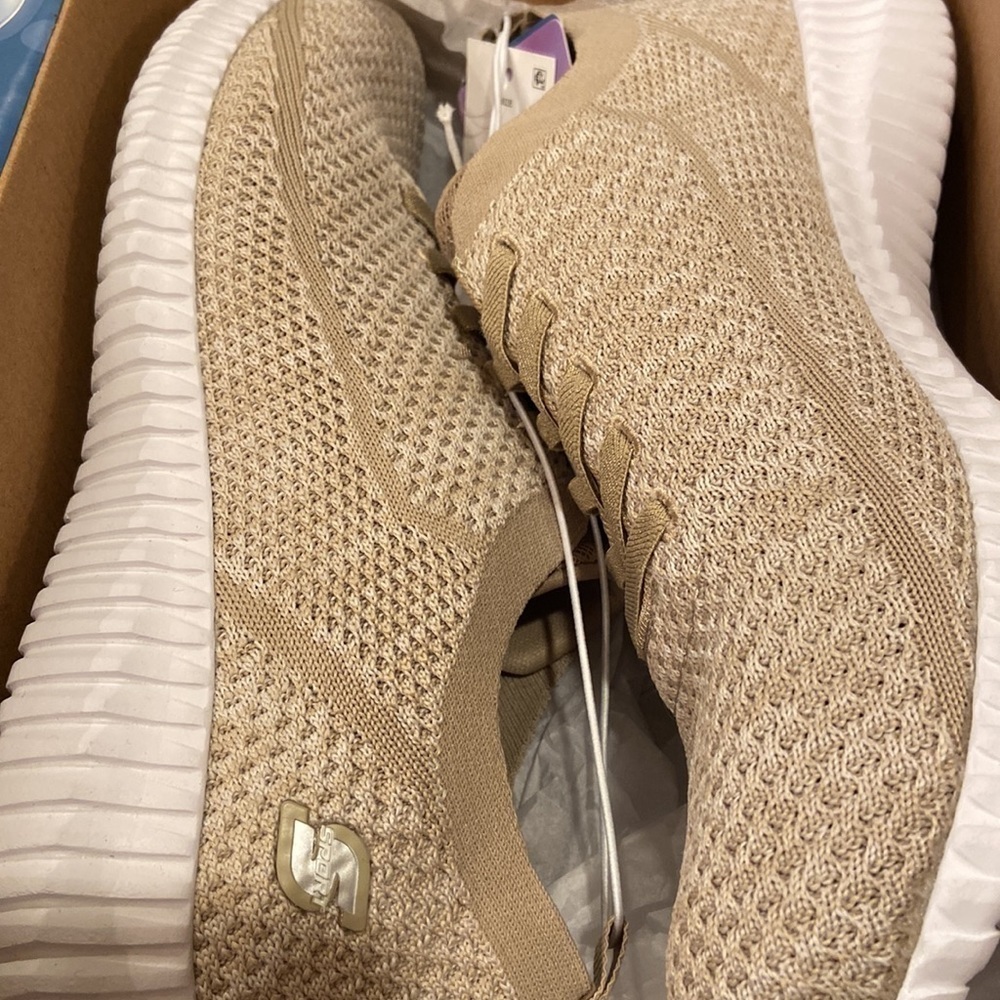 Skechers Women's Resse
Performance Sneakers - Taupe new - Picture 8 of 8